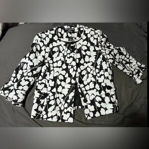 Karl Lagerfeld Paris. Black and White textured jacket.